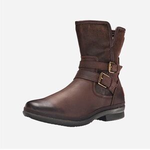 UGG Simmens Waterproof Leather Boots :: color stout :: Size 9